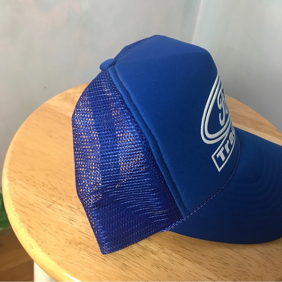 Ford Tractors SnapBack - Picture 2 of 11